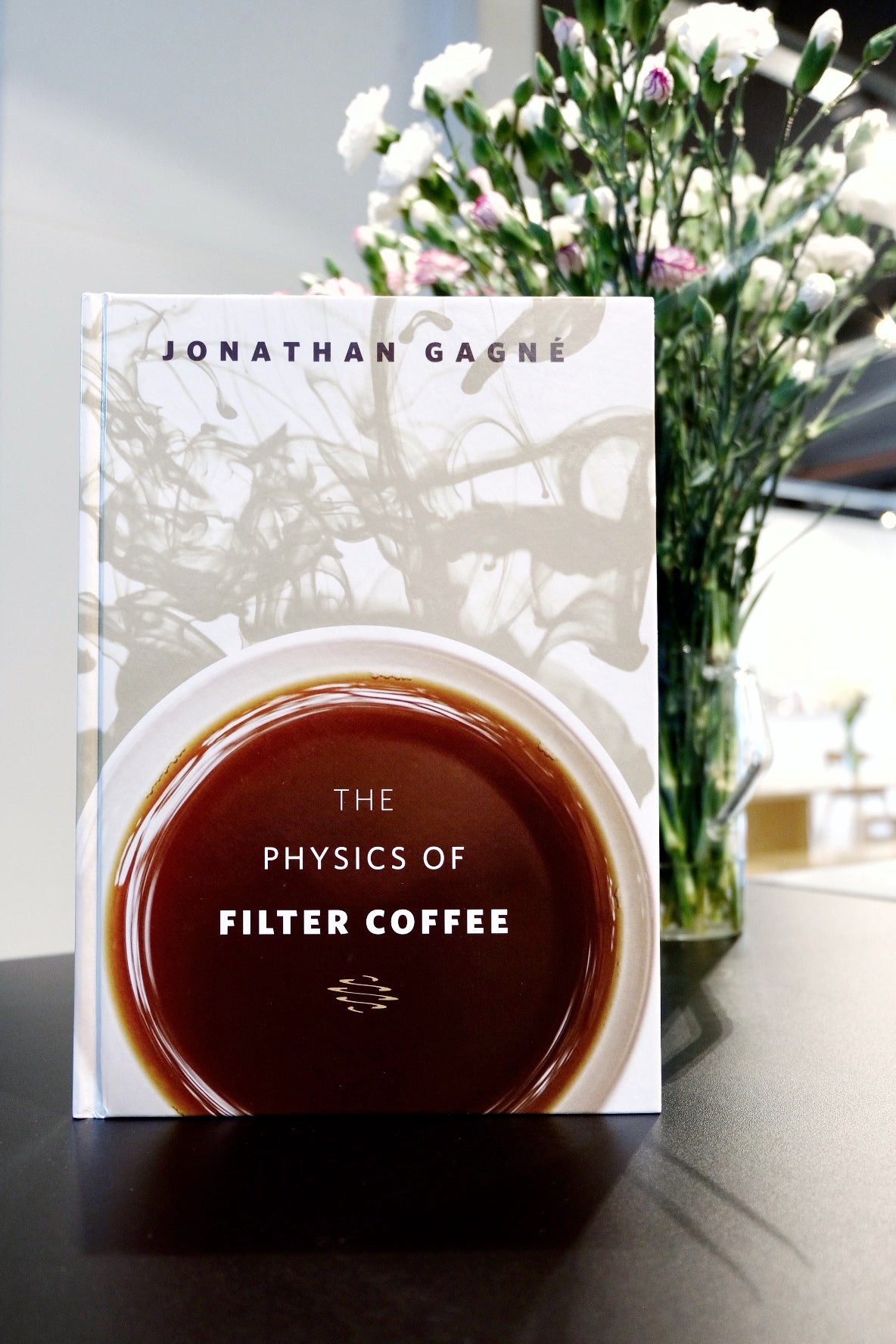 The physics of filter coffee